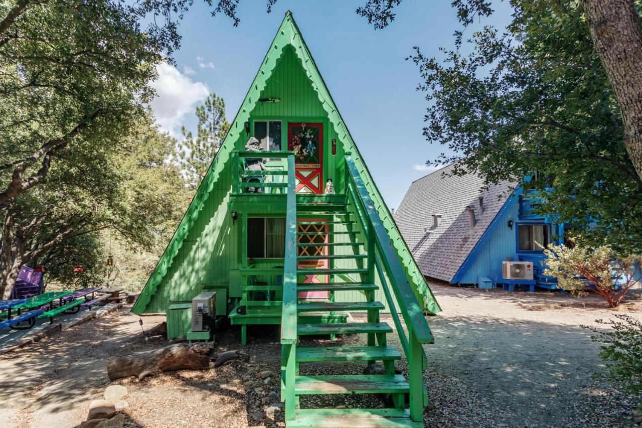 Hicksville Pines Chalets & Motel アイディルワイルド エクステリア 写真