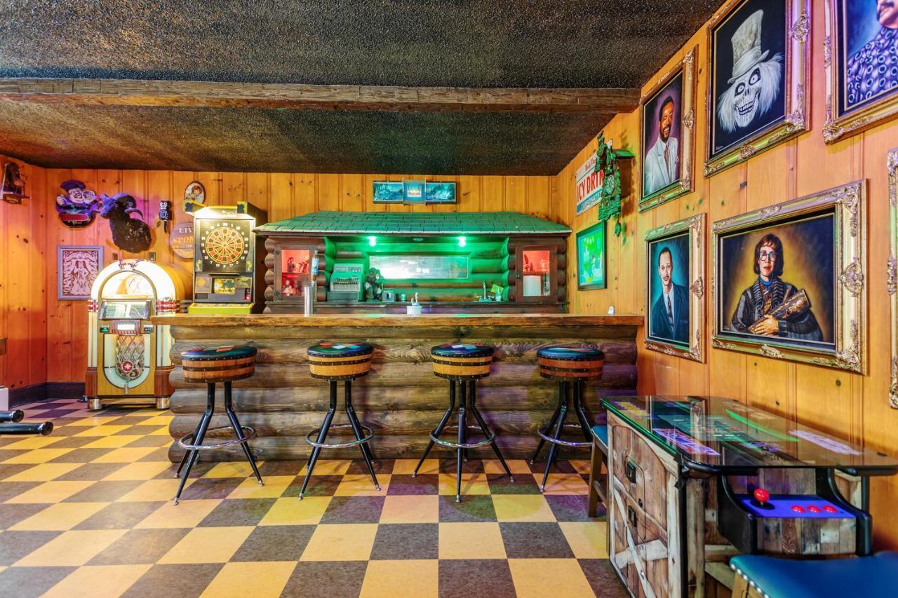 Hicksville Pines Chalets & Motel アイディルワイルド エクステリア 写真