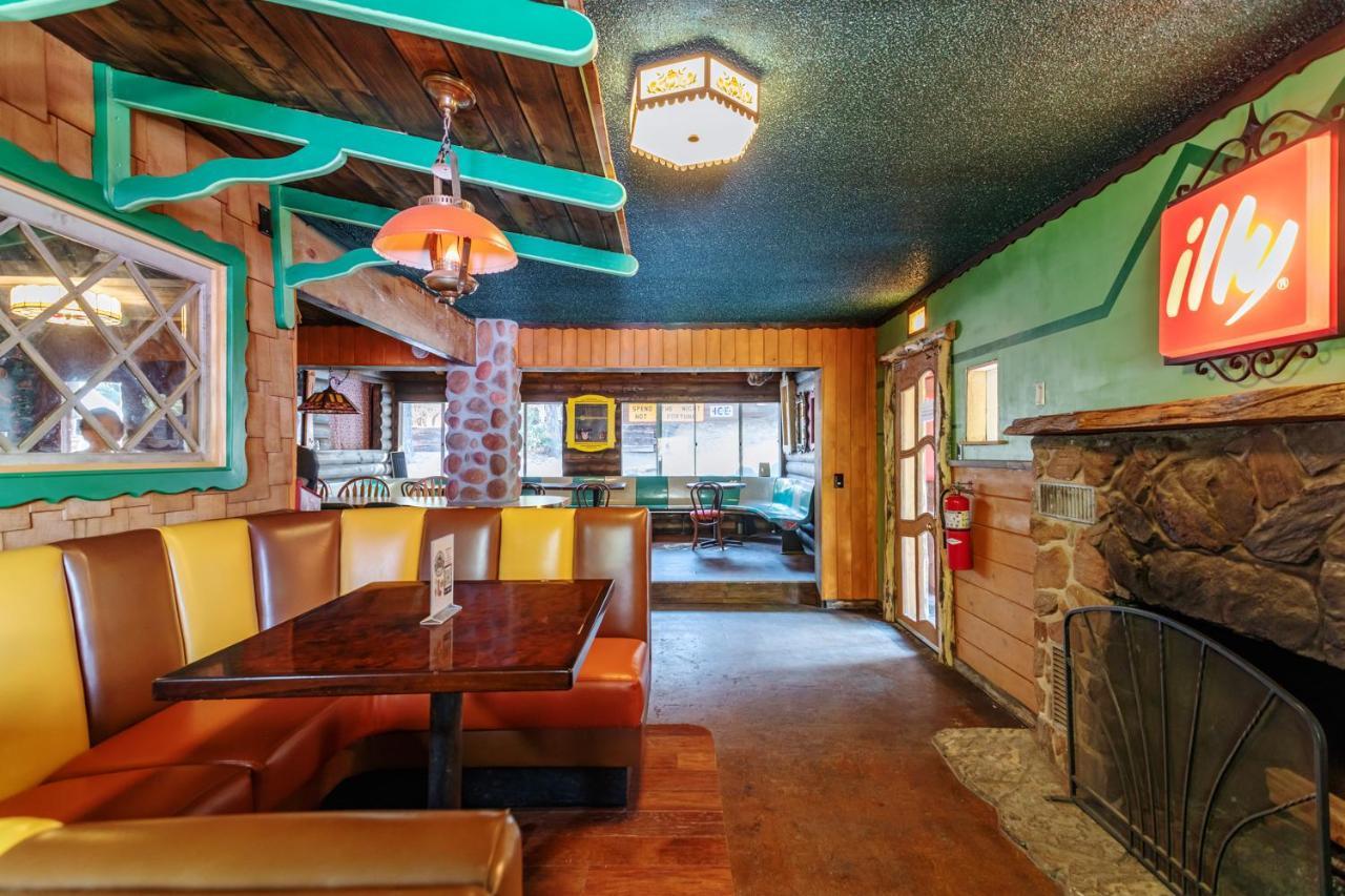 Hicksville Pines Chalets & Motel アイディルワイルド エクステリア 写真