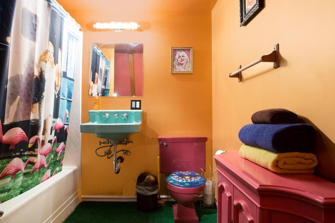 Hicksville Pines Chalets & Motel アイディルワイルド エクステリア 写真