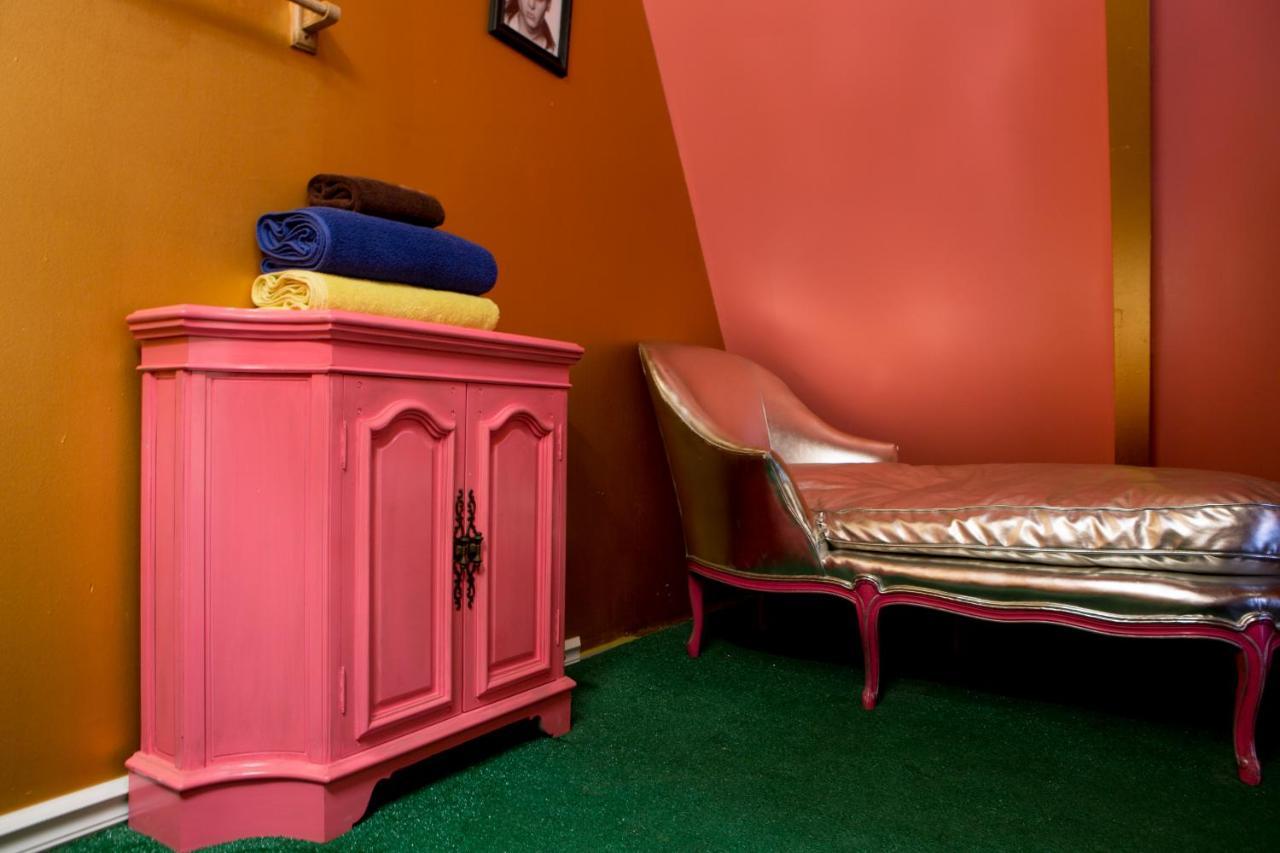 Hicksville Pines Chalets & Motel アイディルワイルド エクステリア 写真