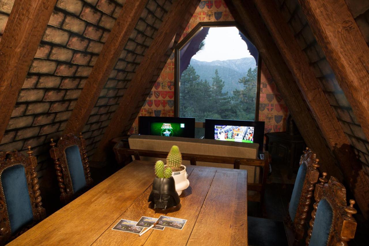 Hicksville Pines Chalets & Motel アイディルワイルド エクステリア 写真